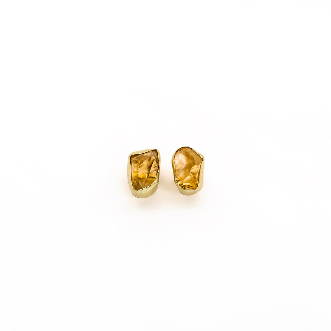 RAW CITRINE STUDS